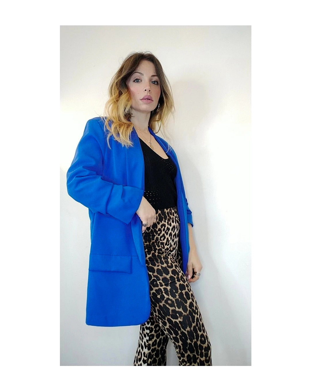 Blazer taglio maschile con manica arricciata!