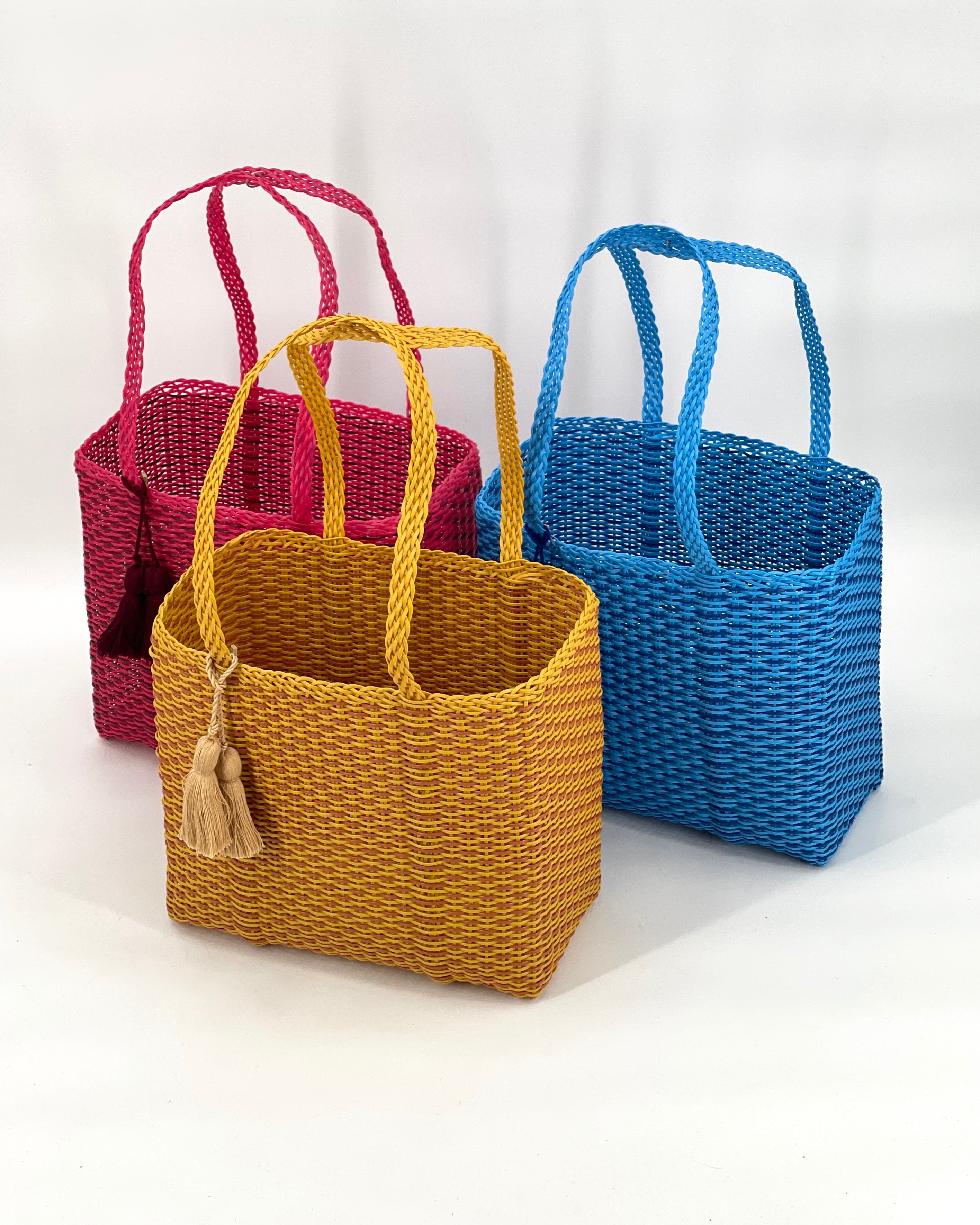 Cesta Tote Bags